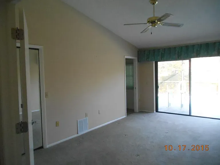 3715 Darston St — Photo 10