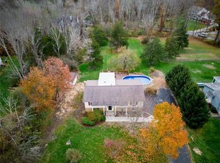 4 Cedar Ln, Warwick, NY 10990