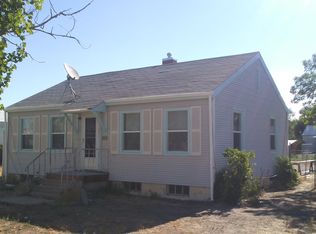 212 Cottonwood Dr, Rangely, CO 81648