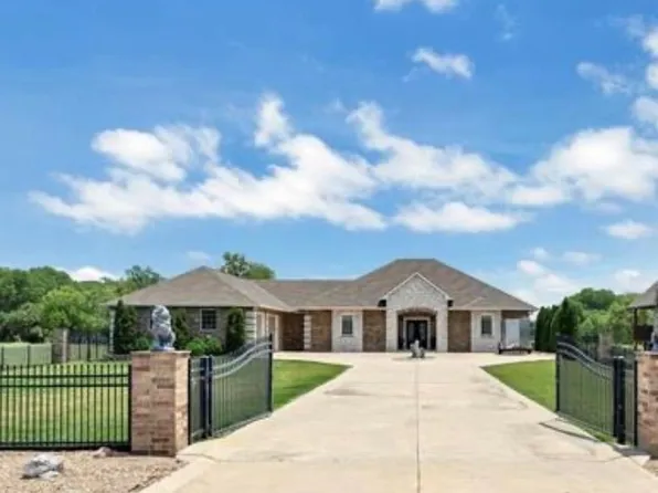 6628 S Hydraulic Dr, Wichita, KS 67216