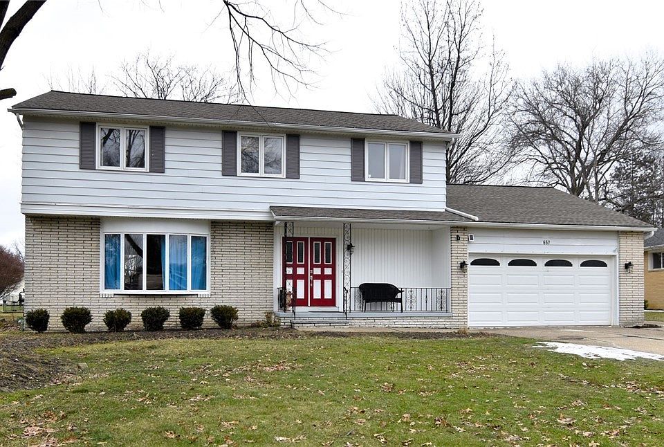 1st image of 657 Jefferson Dr