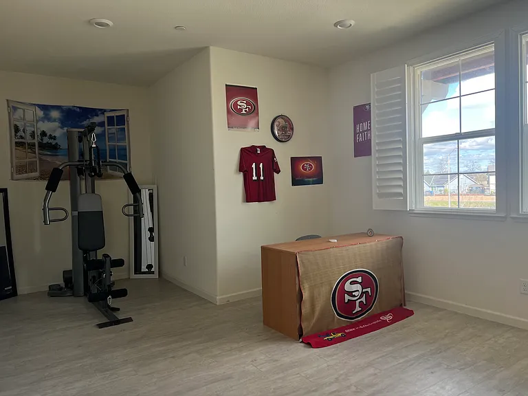Bonus room upstairs