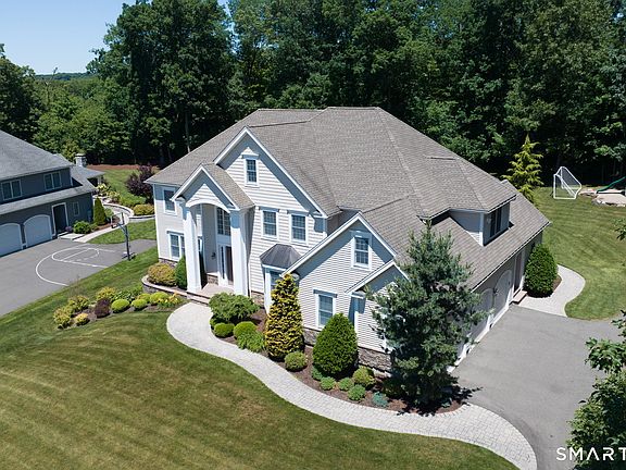 2nd image of 5 Maryanna Way