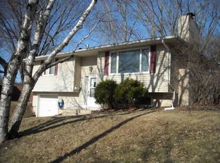 3417 16th Ave NW, Rochester, MN 55901