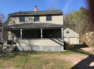 25 Fletcher St, Kennebunk, ME 04043