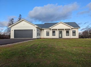 1003 48th Rd, Bedford Parish, PE C1B3J9