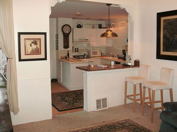 lower flat kitchen