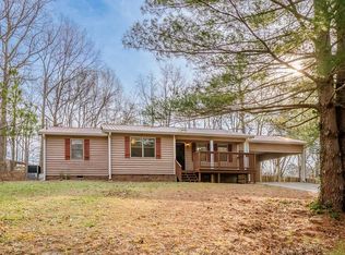 629 W Broadacre Rd NW, Dalton, GA 30721