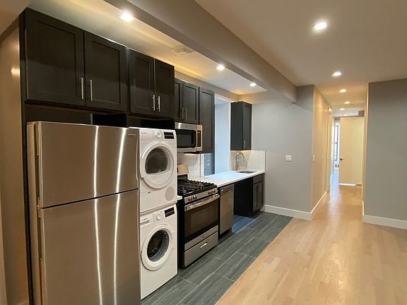 2nd image of 166 W 129th St #54D