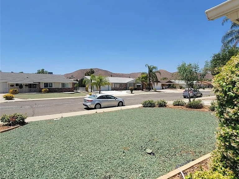 28894 Portsmouth Dr — Photo 65