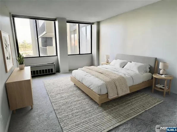 300 Winston Dr APT 106, Cliffside Park, NJ 07010