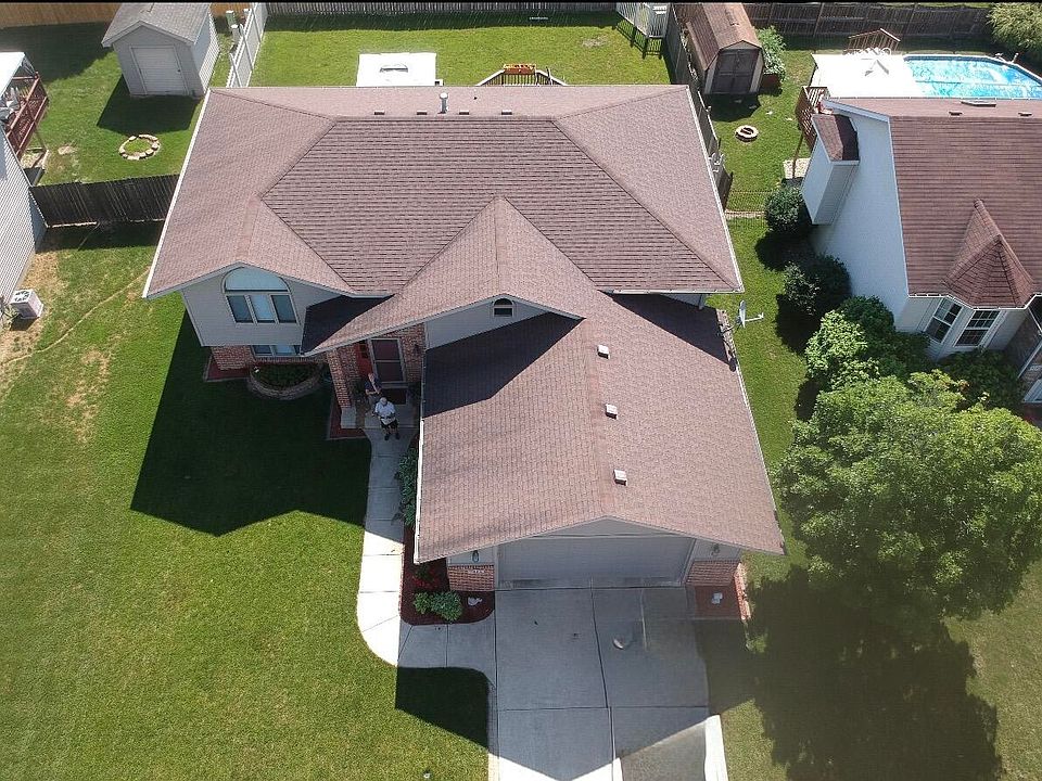 2nd image of 1344 Center Creek Dr