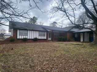 805 23rd Ave SW, Miami, OK 74354