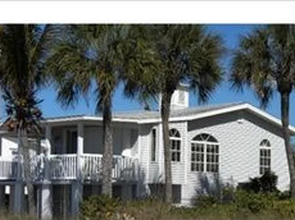584 Estero Blvd, Fort Myers Beach, FL 33931