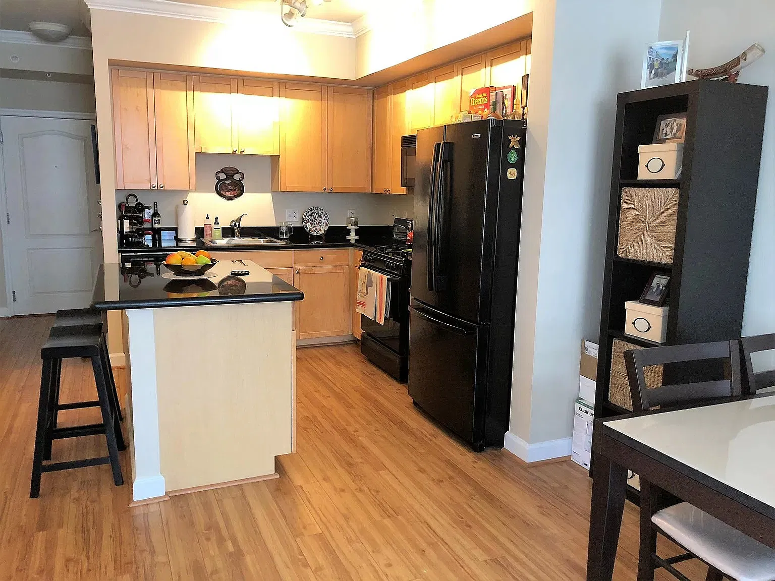 1 bed, 686 sqft, $2,895 — Photo 3