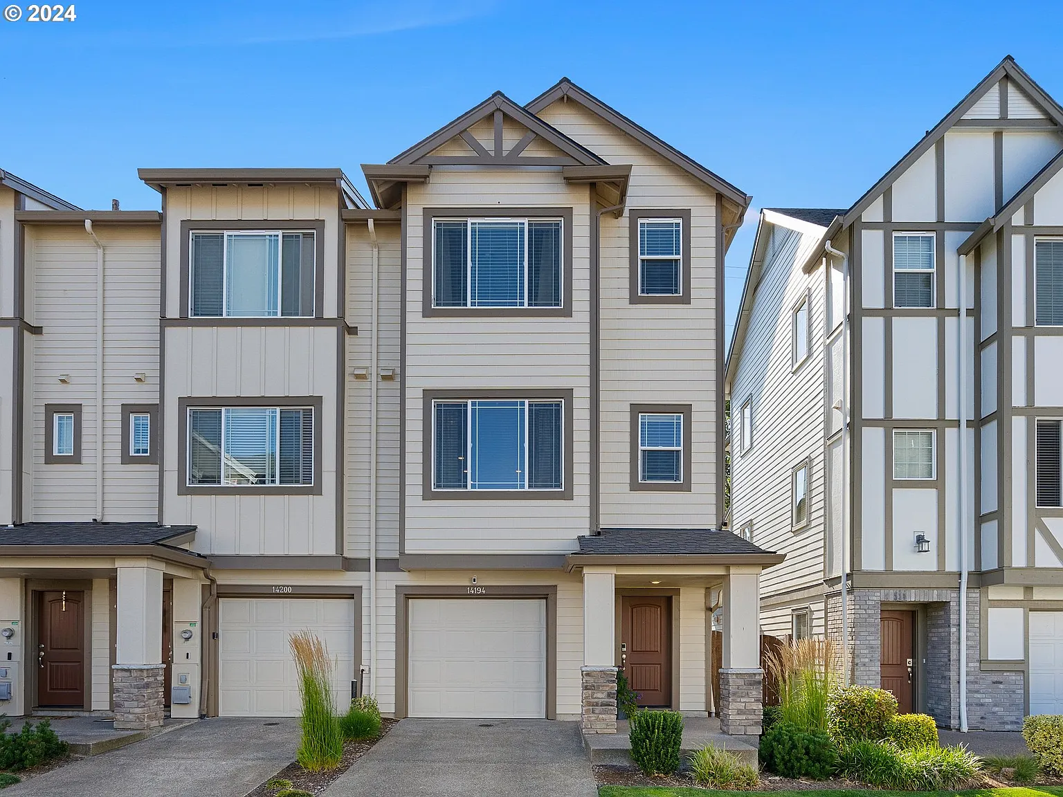 14194 SW Gold Coast Ter photo 1