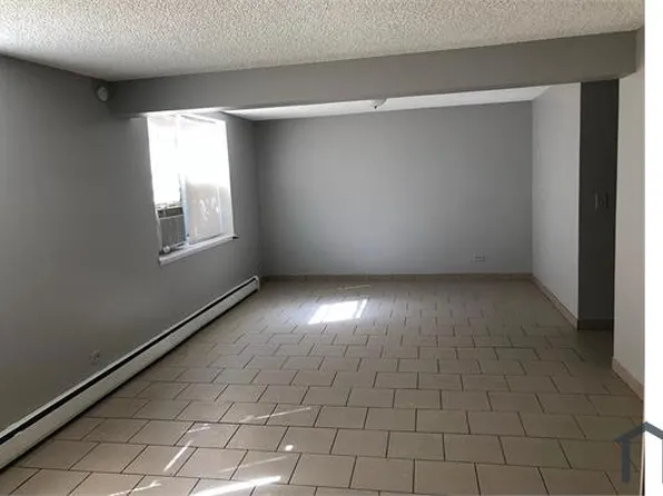 1596 Mark Ave, Elgin, IL