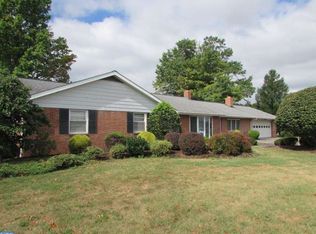 760 White Horse Rd, Gap, PA 17527