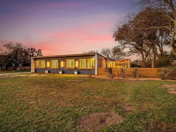 804 Norton St, Weatherford, TX 76086
