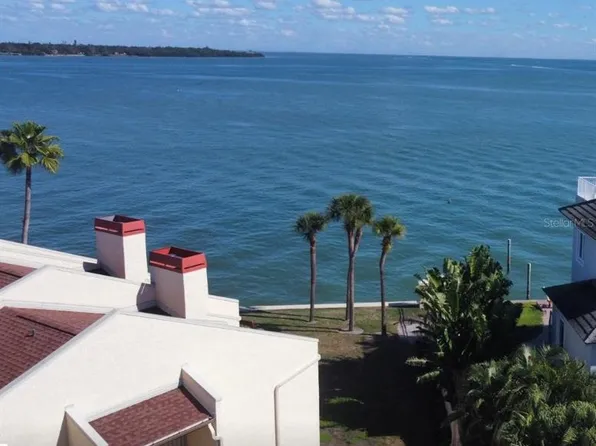 7550 Sunshine Skyway Ln S APT P11, Saint Petersburg, FL 33711