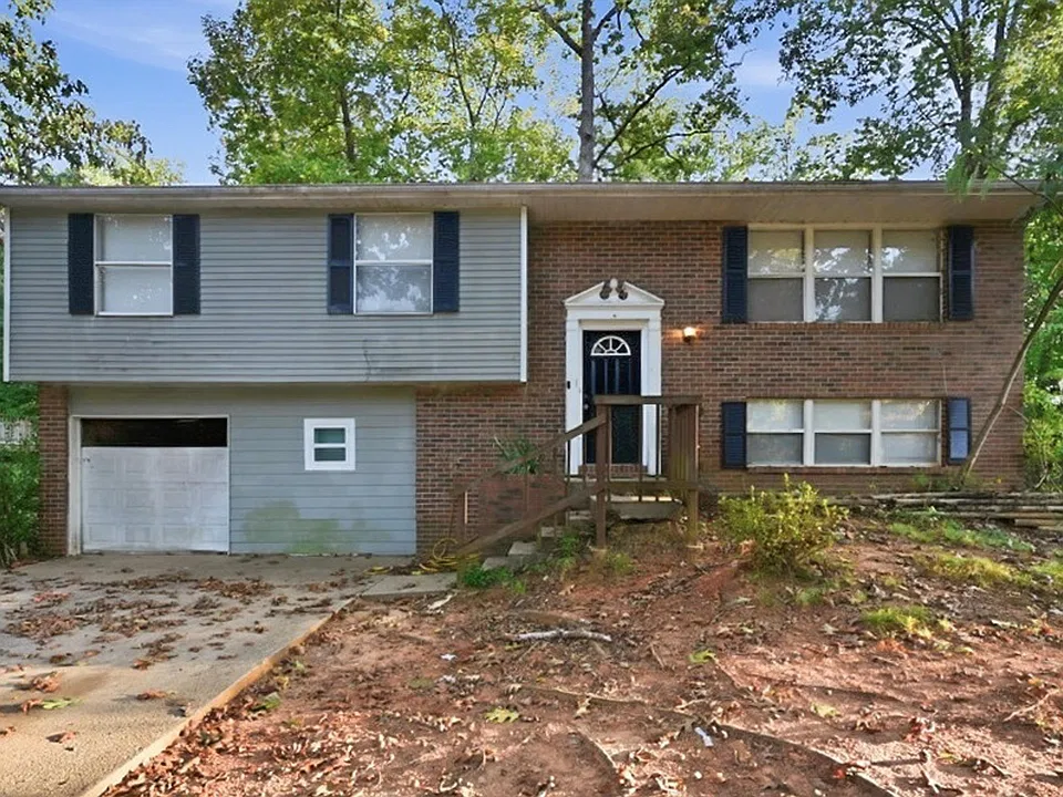 5725 Cape Cod Ln
