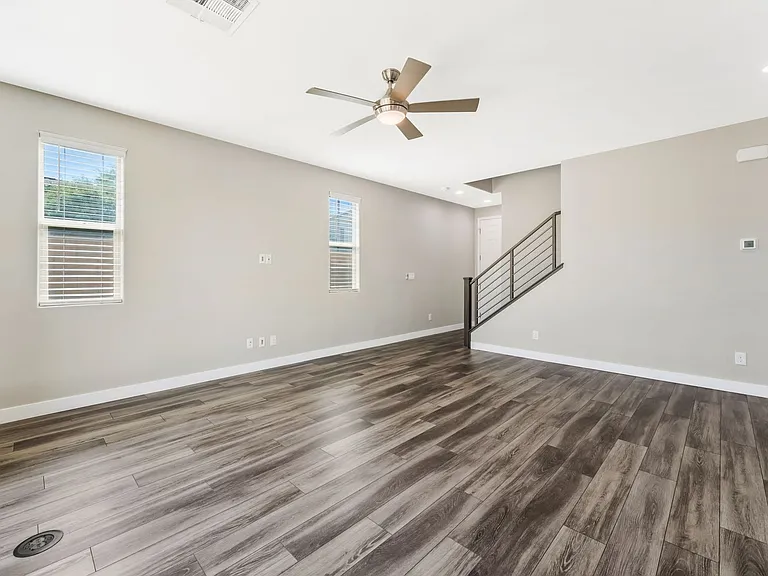 10396 Mount Charleston Ave — Photo 6