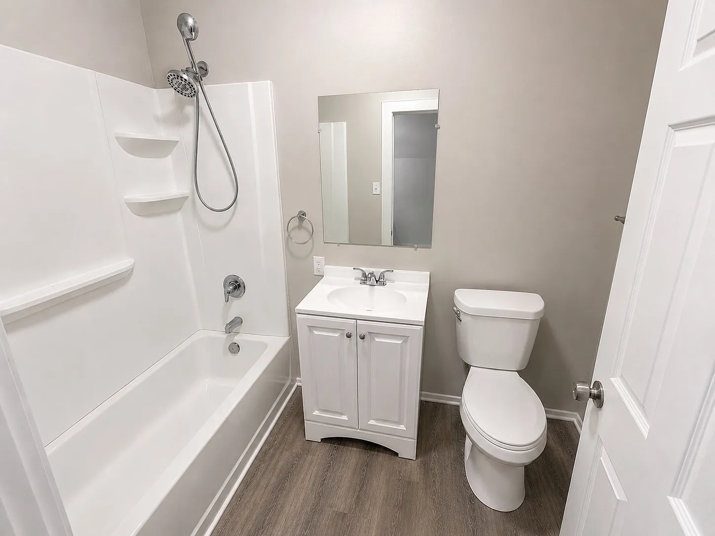 4 bed, 1336 sqft, $1,600 — Photo 4