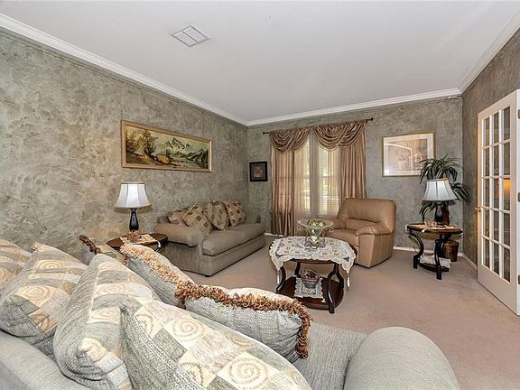 4th image of 5418 Timber Park Dr