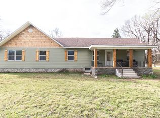 18748 Fir Rd, Joplin, MO 64801
