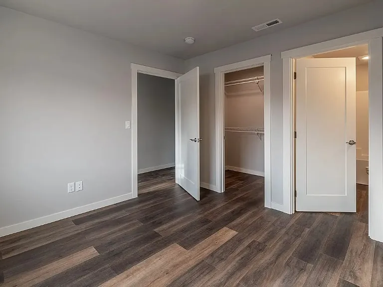 14th Street Townhomes — Photo 13