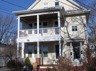 82 Burlington St #1, Providence, RI 02906