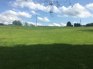 35 Fritchman Dr, Jeannette, PA 15644