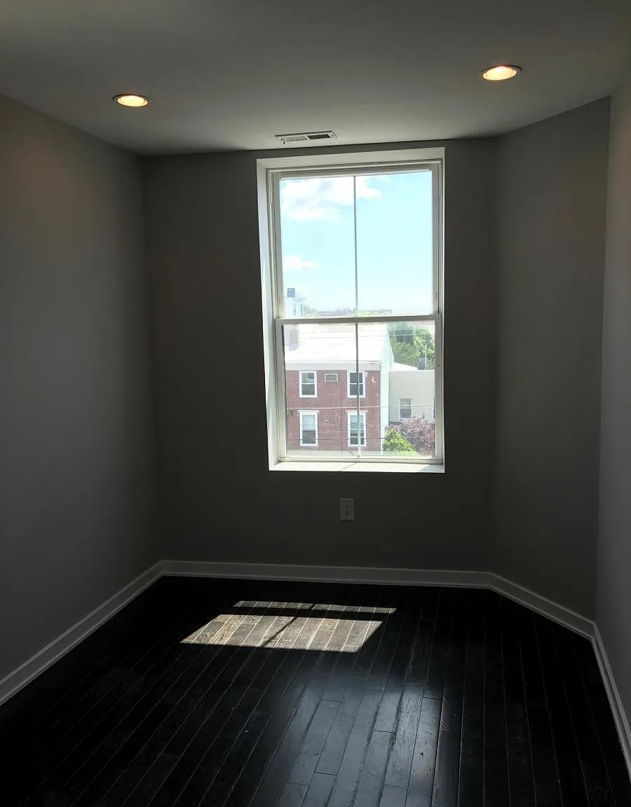 2 bed, 900 sqft, $1,495 — Photo 4