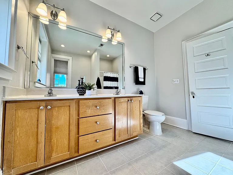 429 W York St #3A — Photo 32