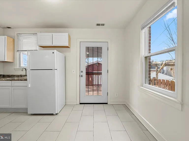 6416 Blair Rd NW — Photo 7