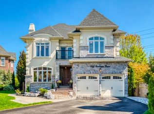 962 Fredonia Dr, Mississauga, ON L5C2W4