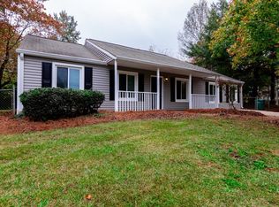 402 Mimosa Ter, Woodstock, GA 30188
