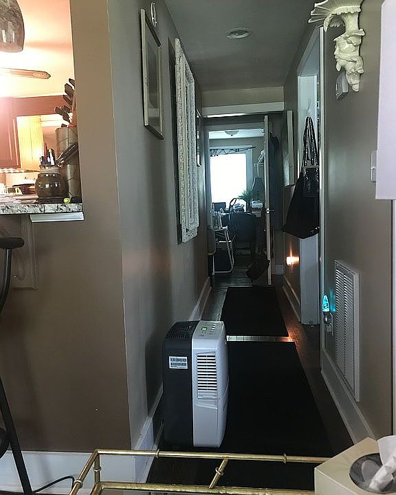 2nd image of 603 E Main St