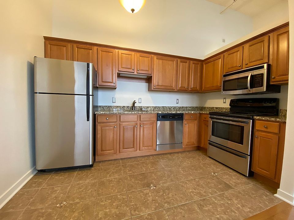 1st image of 5850 Centre Ave APT 604