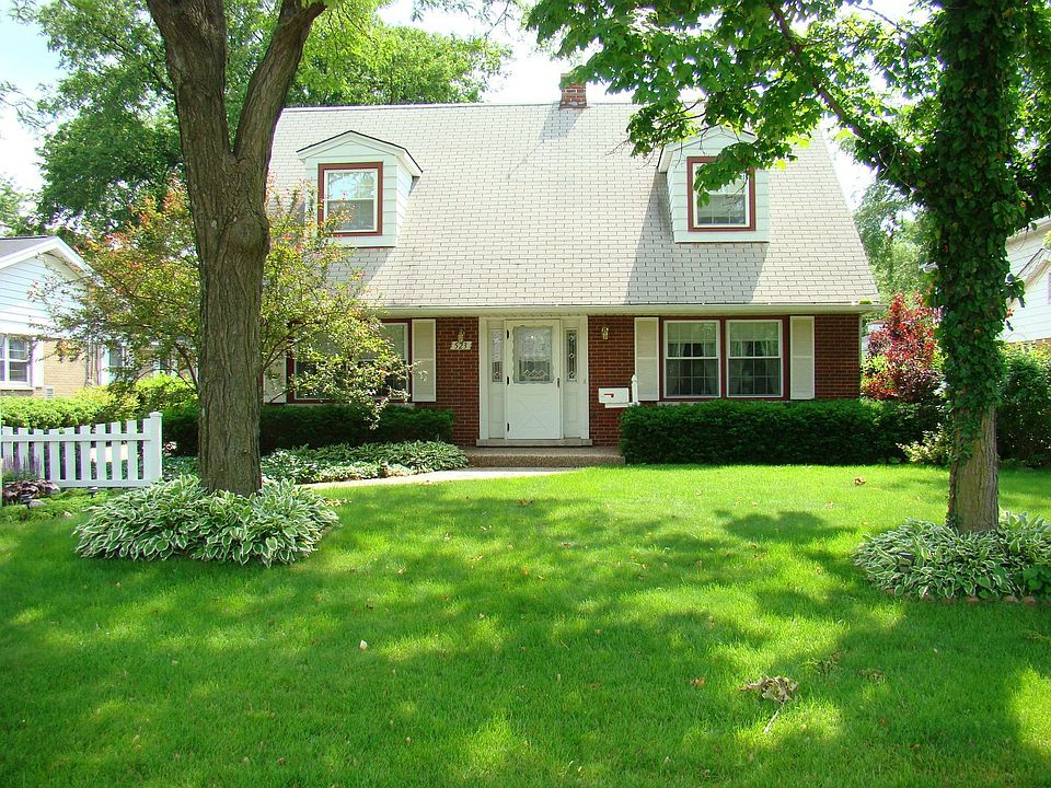 Adorable Cape Cod