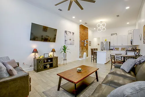2709 Baronne St #ID1604743P Photo 1