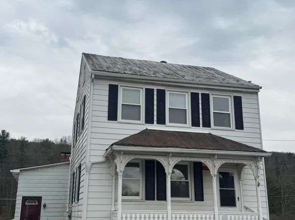 263 Water St, Cassville, PA 16623