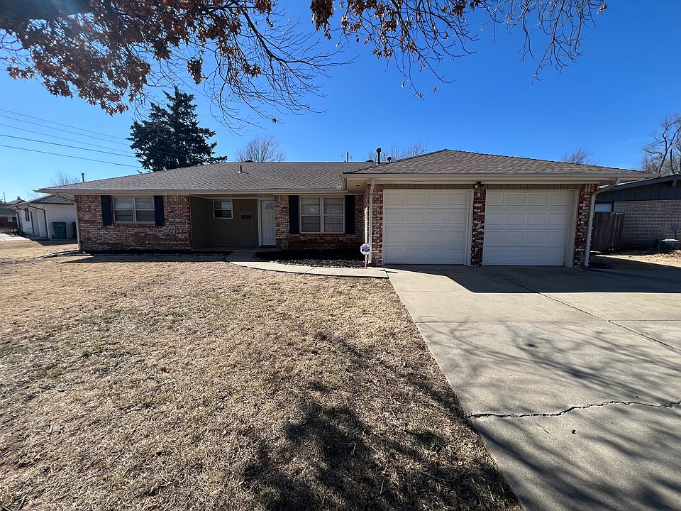 1st image of 8105 W Lakeshore Dr