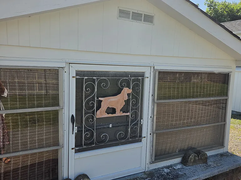 Thelma Ave — Photo 7