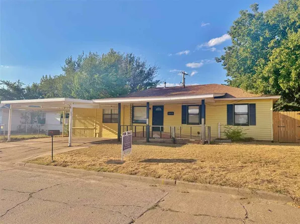 2403 NW Lindy Ave, Lawton, OK 73505