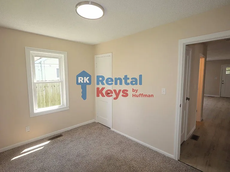 2208 Margybeth Ave — Photo 13