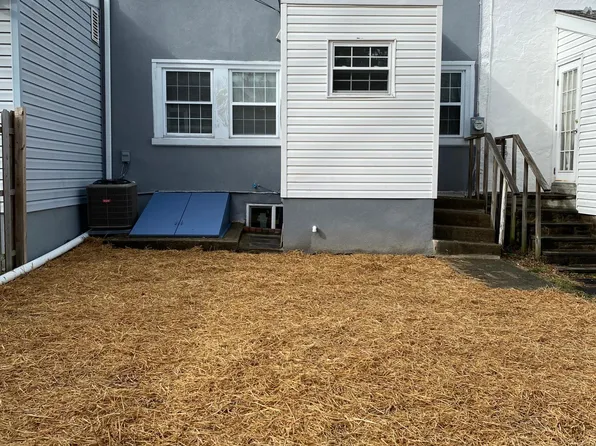 30 Chestnut Ave, Bala Cynwyd, PA 19004