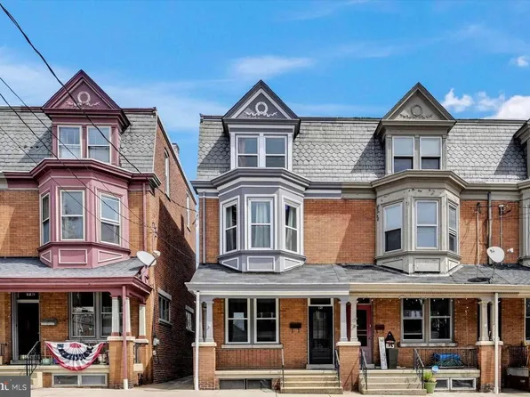 121 N 4th St, Columbia, PA 17512