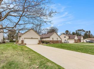 8685 22 Mile Rd, Utica, MI 48317