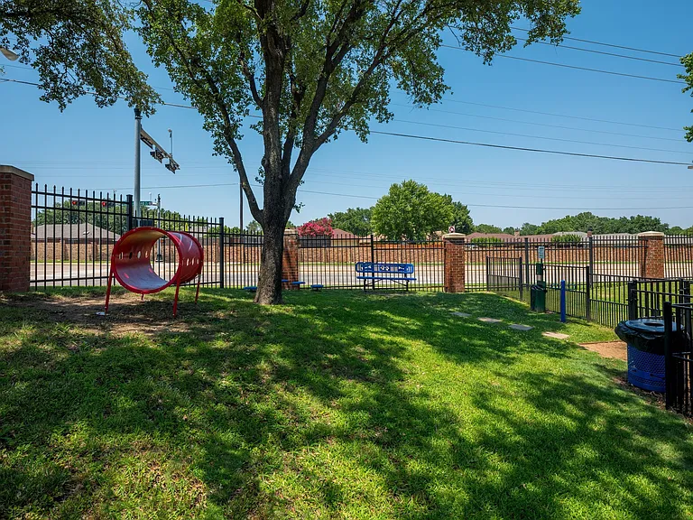 The Tallows Apartments — Photo 7